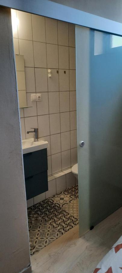 Csenge Apartman 凯斯特海伊 外观 照片